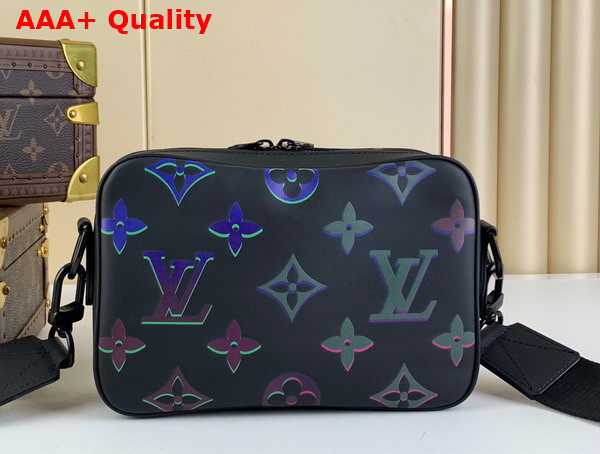 Louis Vuitton Comet Messenger PM Black Borealis Calf Leather M22495 Replica