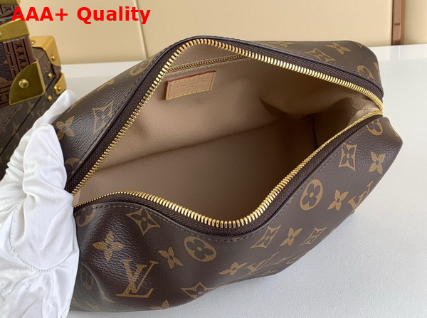 Louis Vuitton Cosmetic Pouch GM in Monogram Coated Canvas M46458 Replica