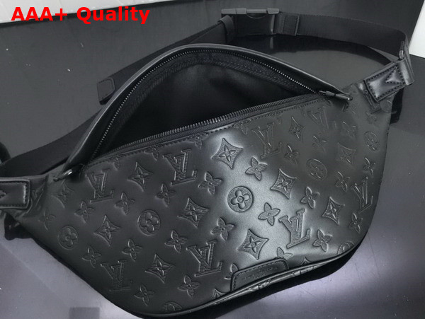 Louis Vuitton Discovery Bumbag Black Monogram Shadow Calf Leather M44388 Replica