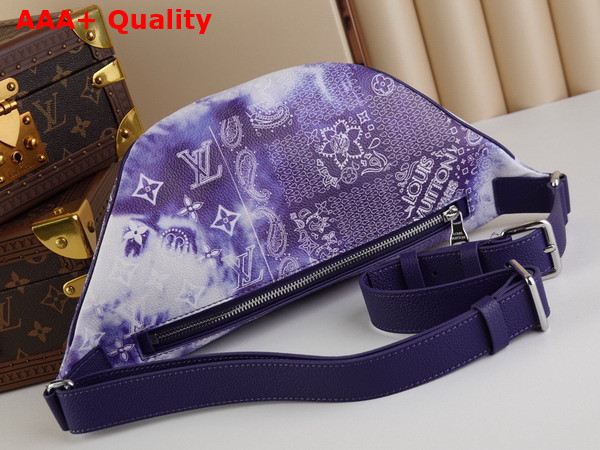 Louis Vuitton Discovery Bumbag PM Blue Monogram Bandana Print Cowhide Leather M20587 Replica