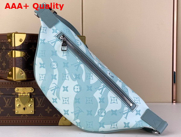 Louis Vuitton Discovery Bumbag in Crystal Blue Monogram Aquagarden Coated Canvas Replica