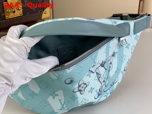 Louis Vuitton Discovery Bumbag in Crystal Blue Monogram Aquagarden Coated Canvas Replica