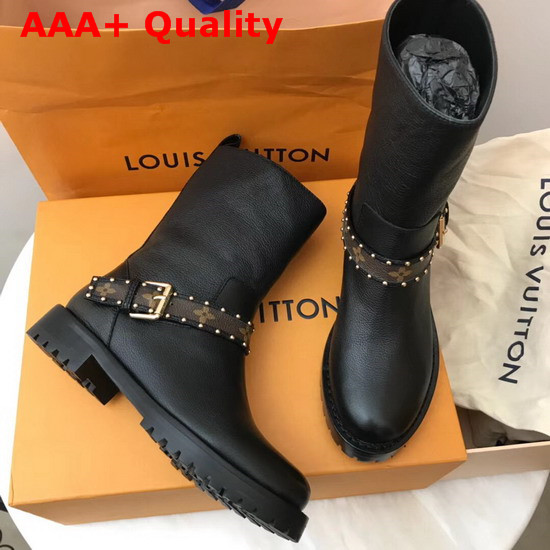 Louis Vuitton Discovery Flat Short Boot in Black Replica