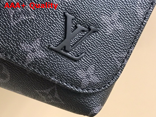 Louis Vuitton District MM Monogram Eclipse Canvas M45271 Replica