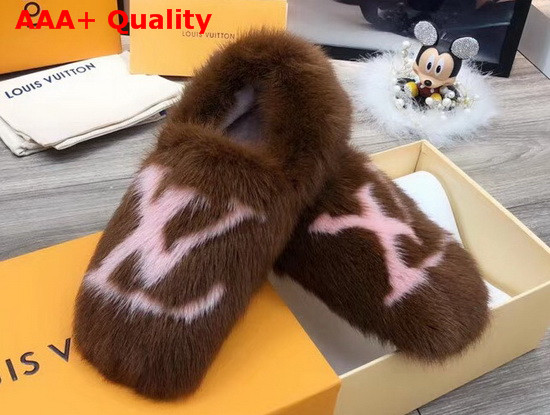 Louis Vuitton Dreamy Slippers Beige Mink Fur 1A4MD8 Replica