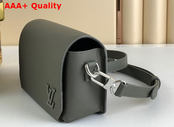 Louis Vuitton Fastline Weareable Wallet LV Aerogram Khaki Green Cowhide Leather M82086 Replica