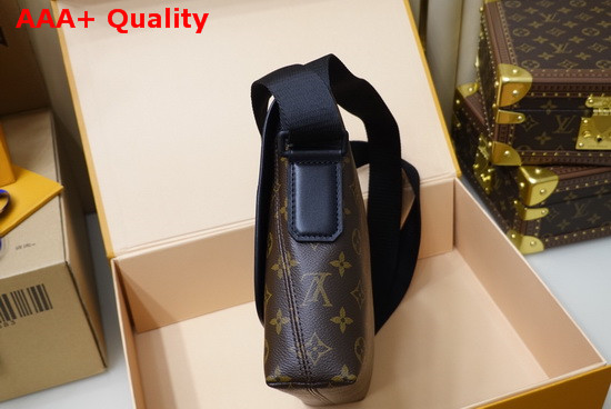 Louis Vuitton Flap Messenger in Monogram Canvas Replica