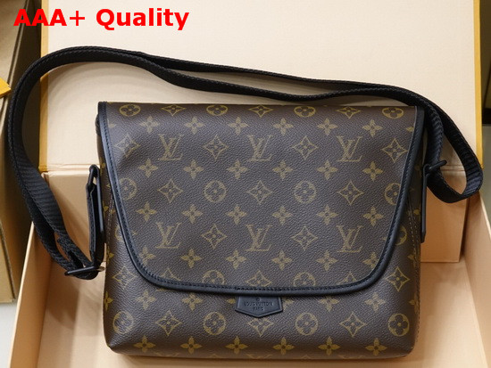 Louis Vuitton Flap Messenger in Monogram Canvas Replica