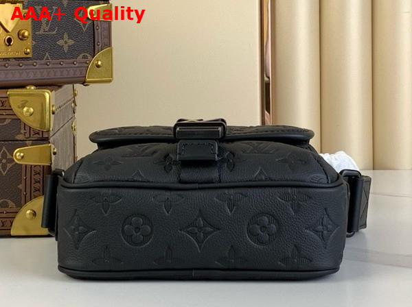 Louis Vuitton Gateaway Messenger in Black Monogram Shadow Leather M12516 Replica