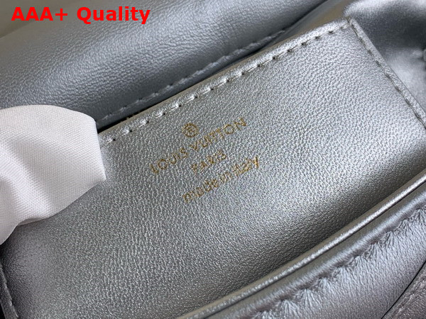 Louis Vuitton Go 14 MM Handbag in Silver Lambskin Quilted Malletage Pattern M25107 Replica