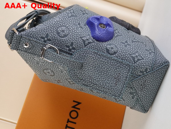 Louis Vuitton Hobo Cruiser PM Granite Taurillon Monogram Embossed Cowhide Leather M20875 Replica