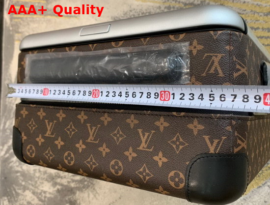 Louis Vuitton Horizon 55 Monogram Canvas M20294 Replica