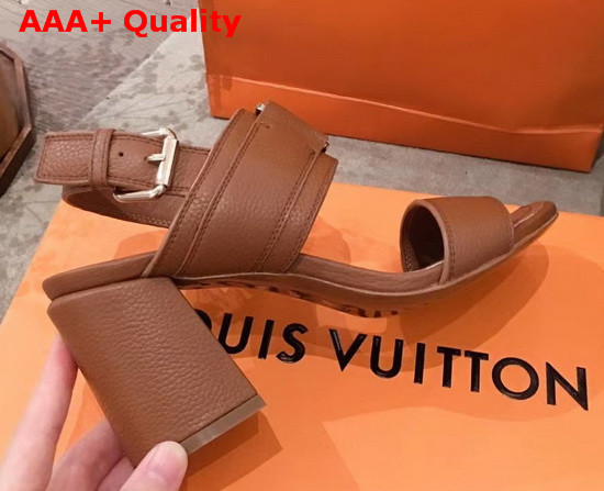 Louis Vuitton Horizon Sandal Cognac Grained Calf Leather 1A63XH Replica