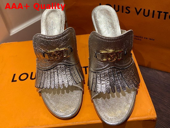 Louis Vuitton Indiana Mule in Gold Metallic Calf Leather 1A87SI Replica