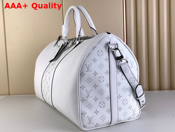 Louis Vuitton Keepall Bandouliere 50 Bag in Optic White Monogram Coated Canvas and Taiga Cowhide Leather M30885 Replica