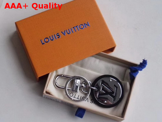 Louis Vuitton LV Cut Circle Key Holder M67362 Replica