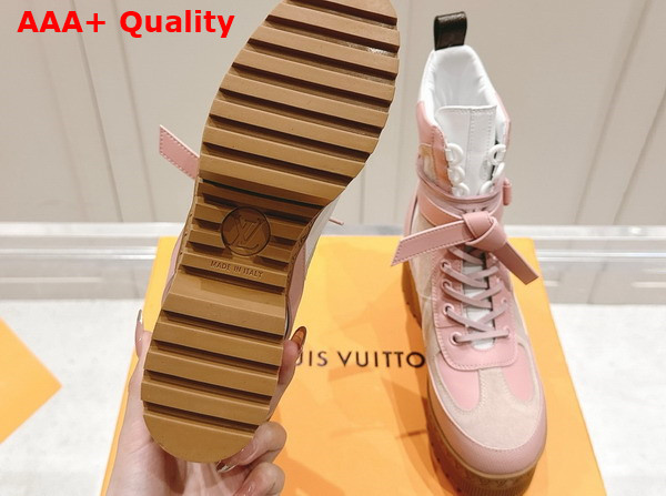 Louis Vuitton Laureate Platform Desert Boot in White and Pink Suede and Plain Calf Leather 1AD23N Replica