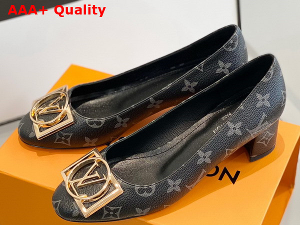 Louis Vuitton Madeleine Pump in Monogram Eclipse Canvas Replica