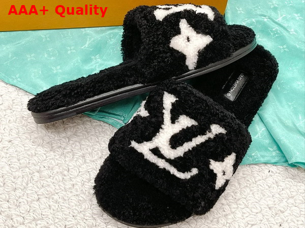 Louis Vuitton Magnetic Flat Mule in Black Shearling Replica