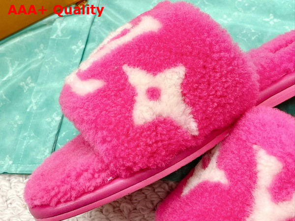 Louis Vuitton Magnetic Flat Mule in Fuchsia Pink Shearling Replica