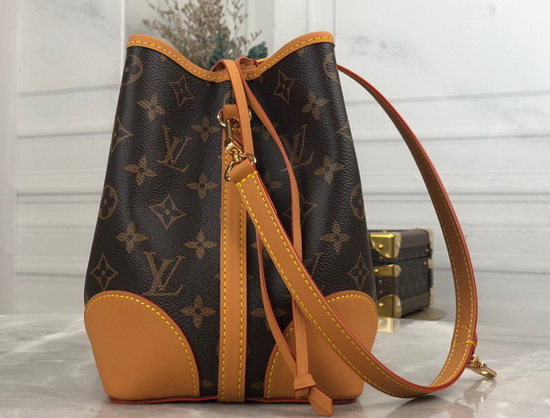 Louis Vuitton Monogram Canvas Bucket Bag Replica