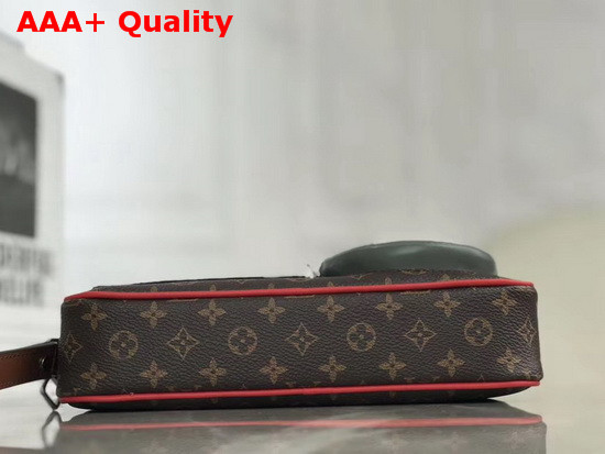 Louis Vuitton Multi Pocket Clutch in Monogram Canvas Replica