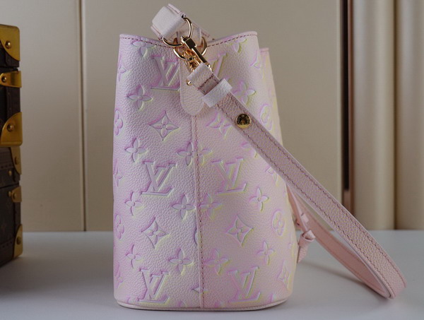 Louis Vuitton Neonoe BB Light Pink Sprayed and Embossed Grained Cowhide Leather M46174 Replica