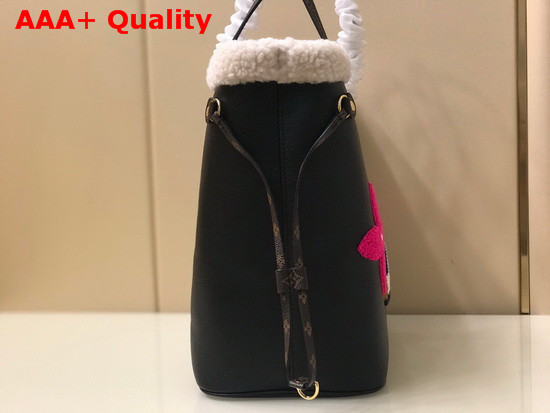 Louis Vuitton Neverfull MM in Grained Black Leather with Luxurious Shearling Trim M56960 Replica