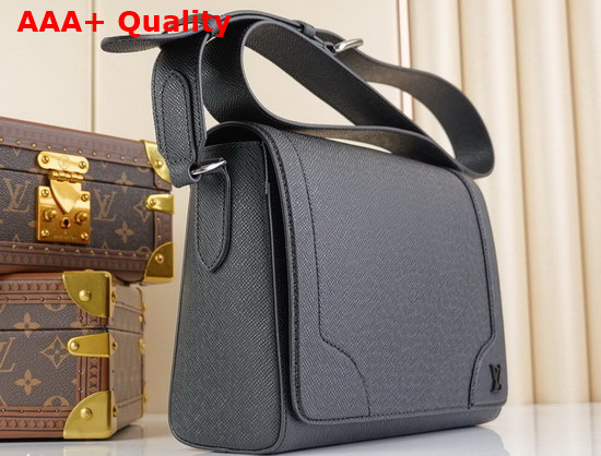 Louis Vuitton New Flap Messenger Black Taiga Leather M30807 Replica