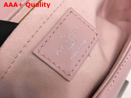 Louis Vuitton New Wave Chain Bag MM M51944 Smoothie Pink Replica