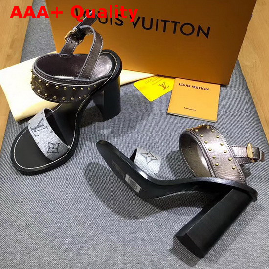 Louis Vuitton Nomad Sandal in Silver Replica