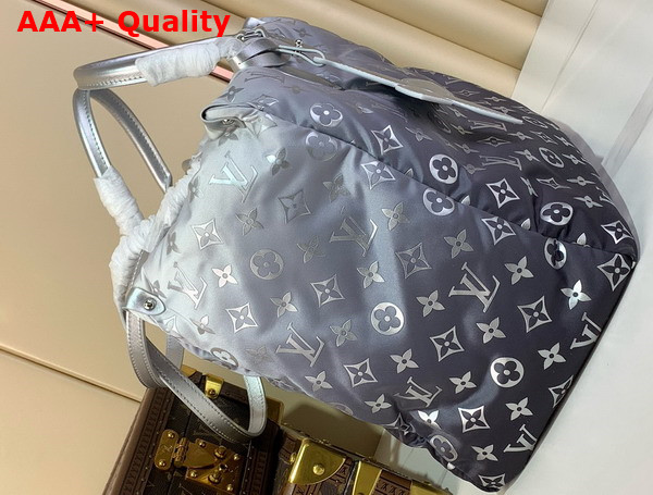 Louis Vuitton Onthego MM Tote in Frost Monogram Nylon M11847 Replica