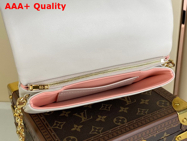 Louis Vuitton Pochette Coussin Cream Puffy Lambskin M82289 Replica