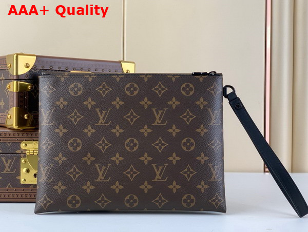 Louis Vuitton Pochette S Lock in Monogram Canvas Replica