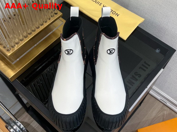 Louis Vuitton Ruby Flat Ankle Boot in White Calf Leather 1AB0G7 Replica