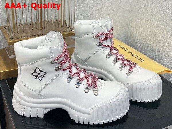 Louis Vuitton Ruby Flat Ranger in White Calf Leather 1AAM20 Replica