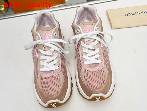 Louis Vuitton Run 55 Sneaker Beige Mix of Materials 1ABVMW Replica