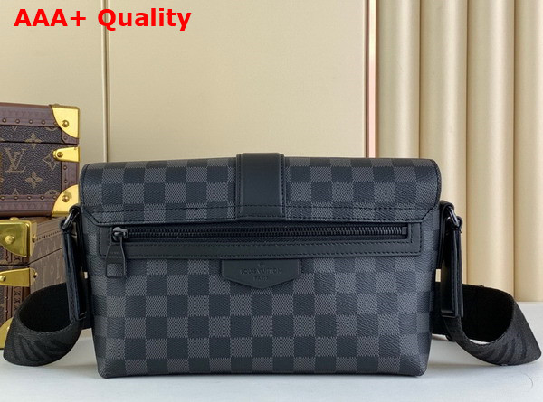 Louis Vuitton S Cape Messenger in Damier Graphite Canvas Replica