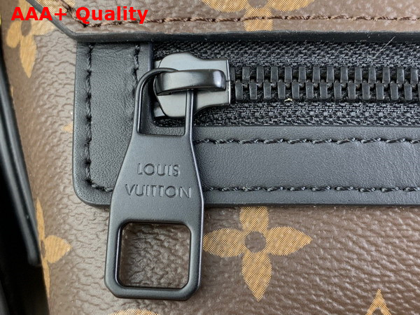 Louis Vuitton S Cape Messenger in Monogram Canvas Replica