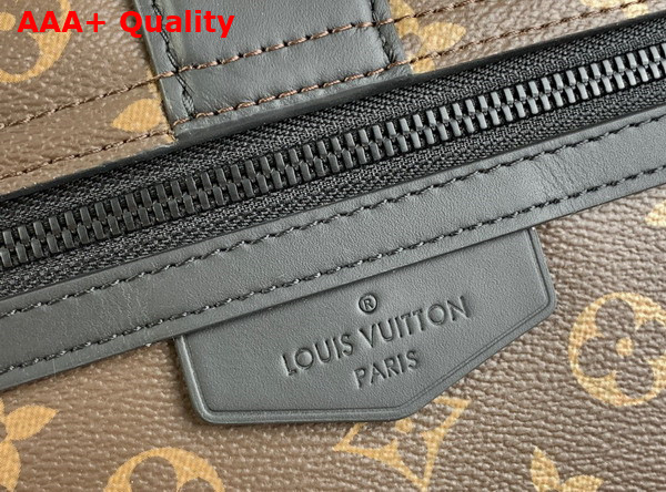 Louis Vuitton S Cape Messenger in Monogram Canvas Replica