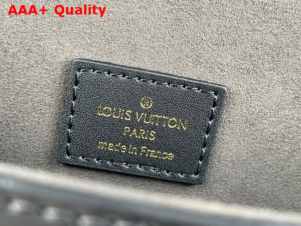 Louis Vuitton Saumur BB in Black Epi Leather M23469 Replica