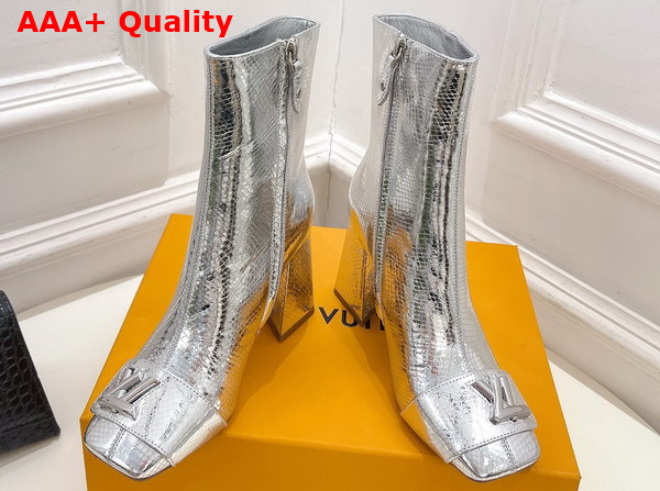 Louis Vuitton Shake Ankle Boot in Silver Metallic Ayers Leather Replica