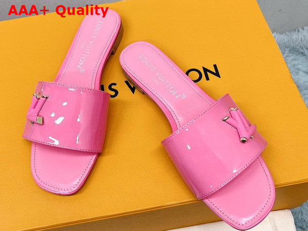 Louis Vuitton Shake Flat Mule in Pink Patent Calf Leather Replica