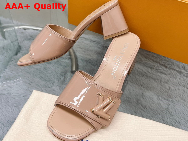 Louis Vuitton Shake Mule in Nude Patent Calf Leather Replica