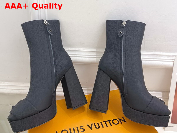 Louis Vuitton Shake Platform Ankle Boot in Black Mat Grained Calf Leather 1ADAXE Replica