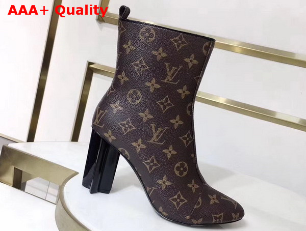 Louis Vuitton Silhouette Ankle Boot Patent Monogram 1A2XGF Replica