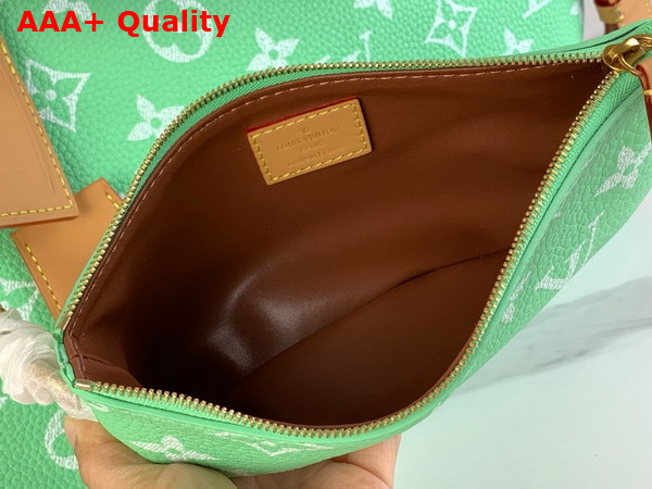 Louis Vuitton Speedy P9 Bandouliere 40 in Neon Green Monogram Leather Replica