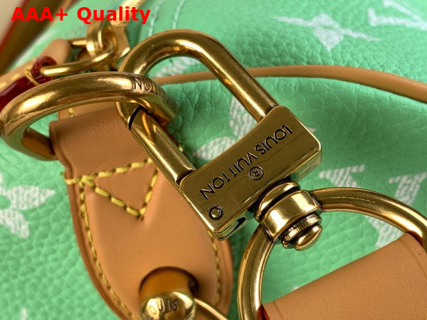 Louis Vuitton Speedy P9 Bandouliere 40 in Neon Green Monogram Leather Replica