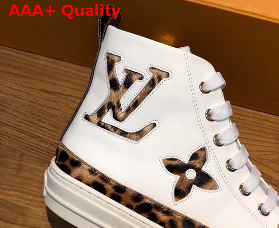 Louis Vuitton Stellar Sneaker Boot in White Calfskin Decorated with Giant LV and Monogram Flower Patches in Leopard Print 1A5NP8 Replica