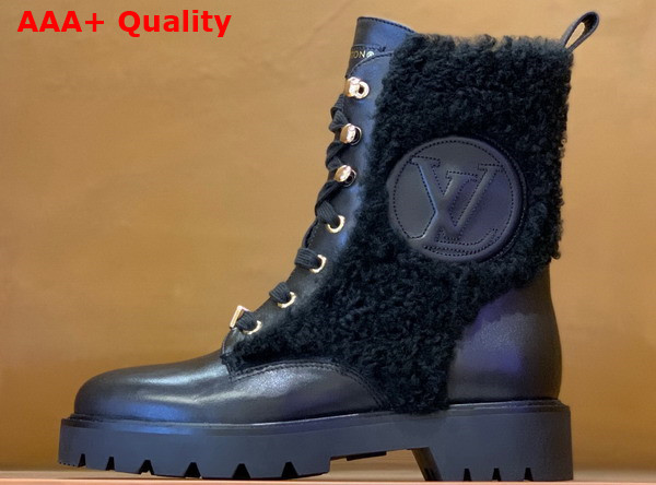 Louis Vuitton Territory Flat Ranger Black Calf Leather and Wool 1AABRY Replica